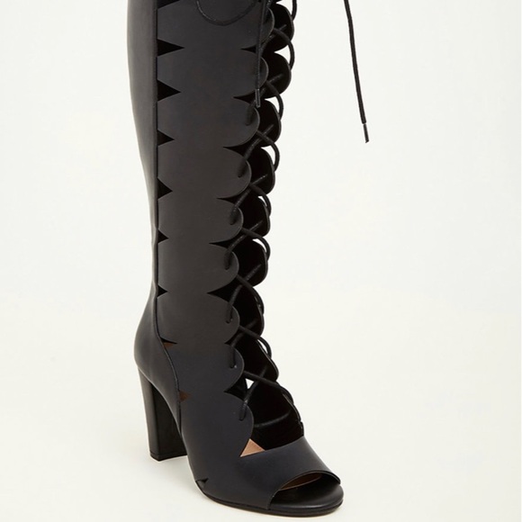 torrid black boots